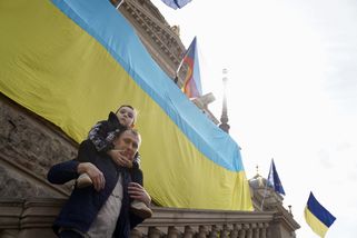 Vraťte ukrajinskou vlajku na Národní muzeum! požad...